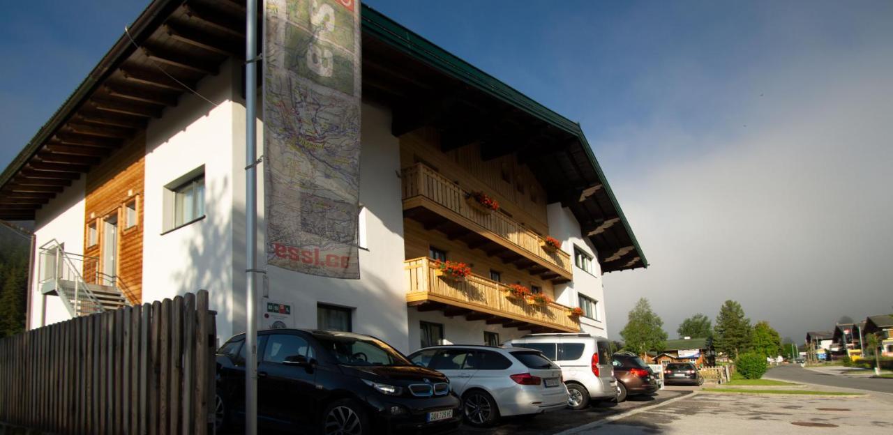 Essl In Filzmoos Hotel Eksteriør billede